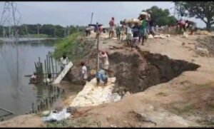 বাংলাদেশে বন্যা নিয়ন্ত্রণের রাজনৈতিক অর্থনীতি